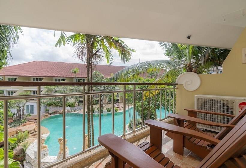 سوییت جونیور با چشم‌انداز استخر, Bella Villa Cabana
