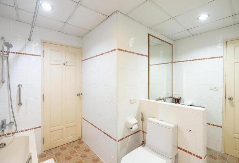 سوییت جونیور با چشم‌انداز استخر, Bella Villa Cabana