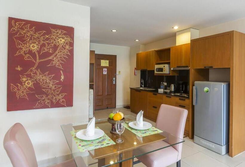 سوییت جونیور با چشم‌انداز استخر, Bella Villa Cabana