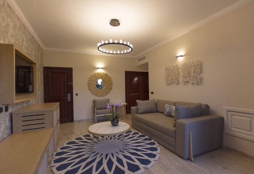 سوییت, Grand Palladium White Sand Resort & Spa   All Inclusive
