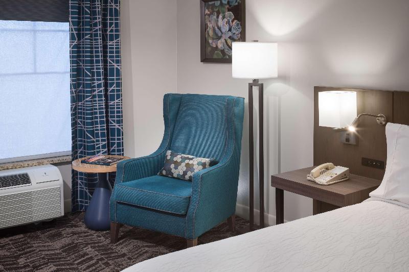اتاق استاندارد با تخت بزرگ, Hilton Garden Inn Hilton Head