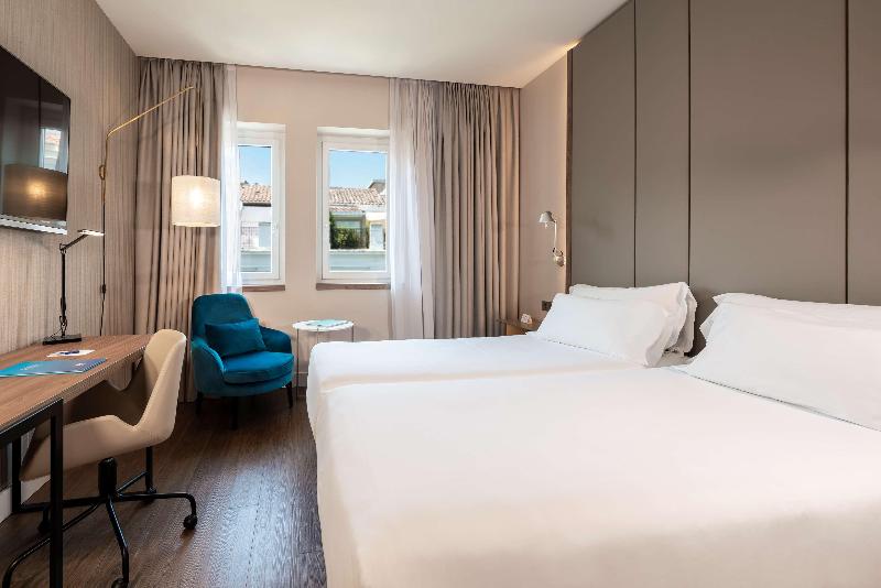 اتاق استاندارد برای معلولان, Hilton Garden Inn Hilton Head