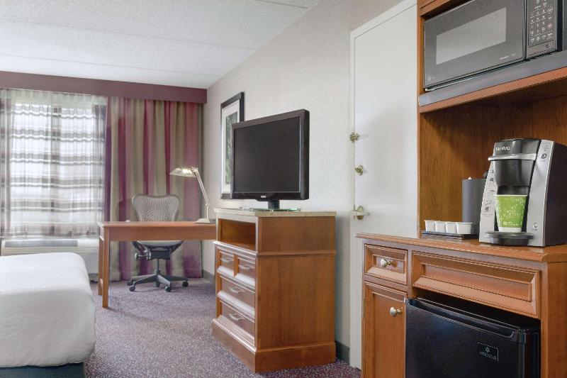 اتاق استاندارد با تخت بزرگ, Hilton Garden Inn Springfield, Ma