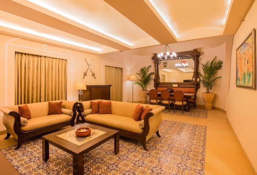 سوییت با استخر, Lemon Tree Amarante Beach Resort, Goa