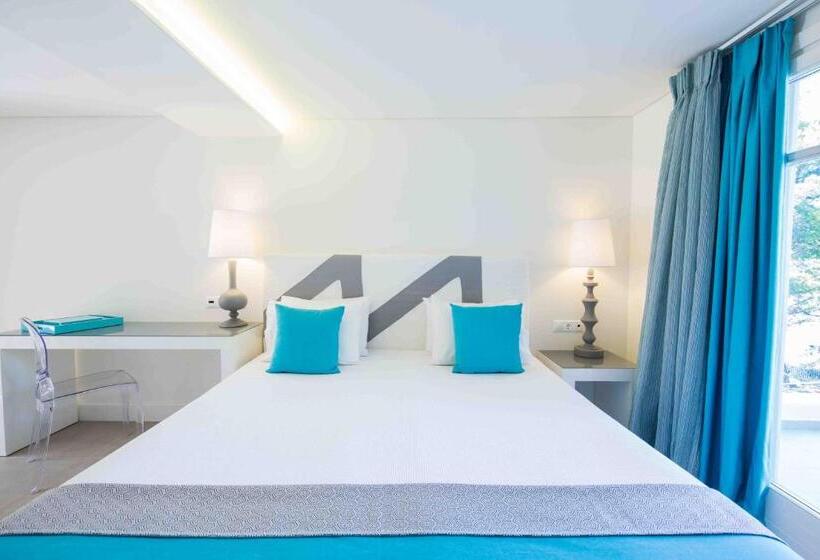 سوییت جونیور لوکس, Marpunta Resort, Santikos Collection