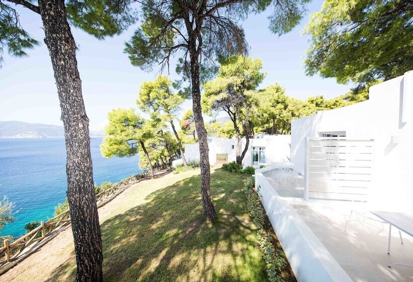 سوییت جونیور با چشم‌انداز دریا, Marpunta Resort, Santikos Collection