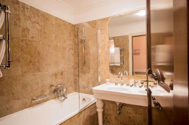 اتاق سوپریور با چشم‌انداز باغ, Marpunta Resort, Santikos Collection