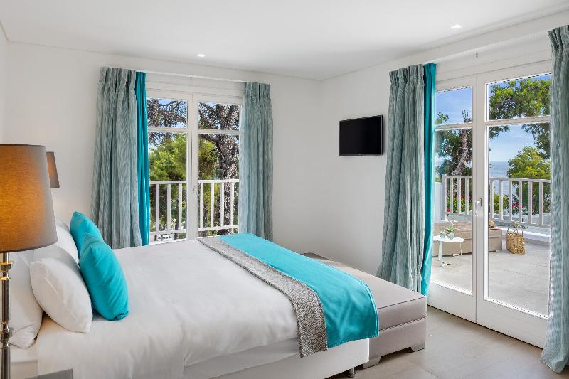 سوییت با چشم‌انداز دریا, Marpunta Resort, Santikos Collection