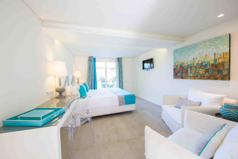 سوئیت جونیور با چشم‌انداز باغ, Marpunta Resort, Santikos Collection