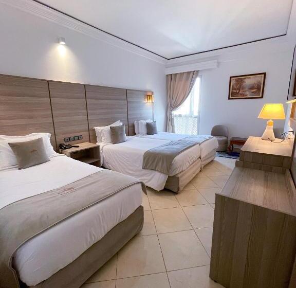 اتاق استاندارد سه نفره, Menzeh Zalagh 2boutique Hôtel & Sky