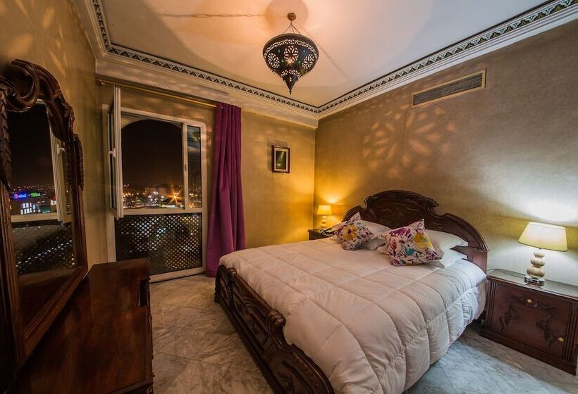 سوییت جونیور, Menzeh Zalagh 2boutique Hôtel & Sky
