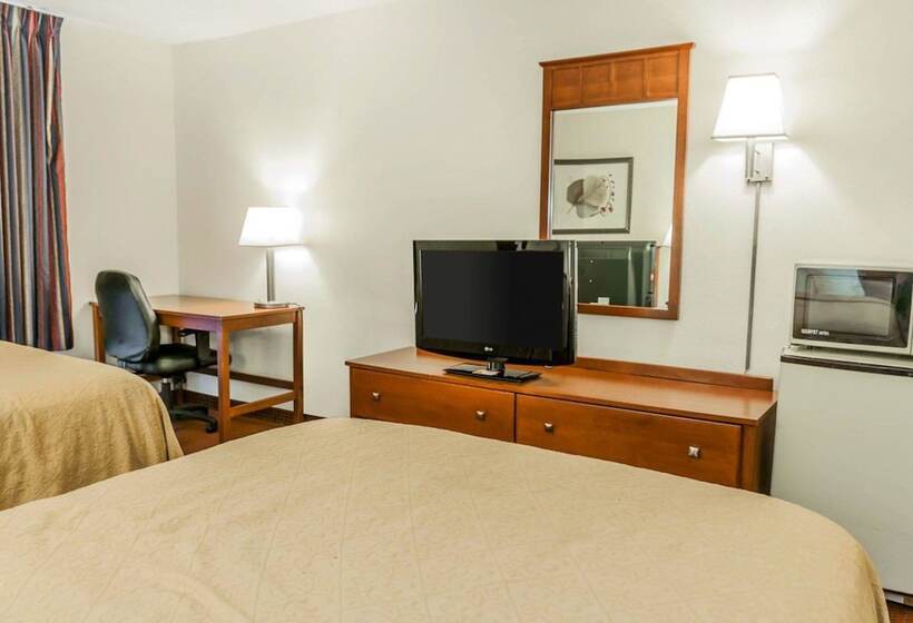 اتاق استاندارد با 2 تخت دوبل, Baymont By Wyndham Indianapolis East