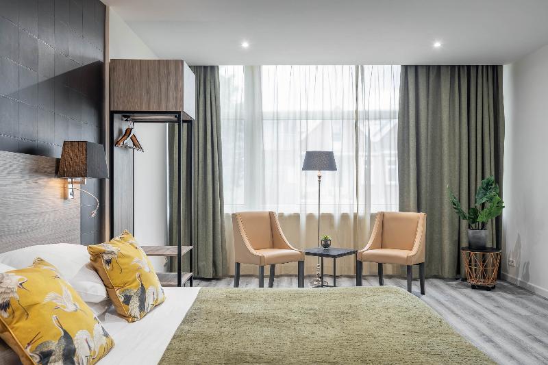 اتاق کلاب, Renaissance Shanghai Yu Garden Hotel On The Bund