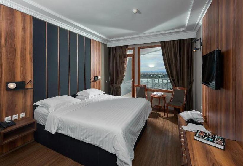 Standard Room Sea View, Royal