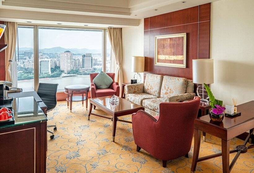 سوییت اجرایی, Shangri La Guangzhou 3 Minutes By Walking To Canton Fair Complex