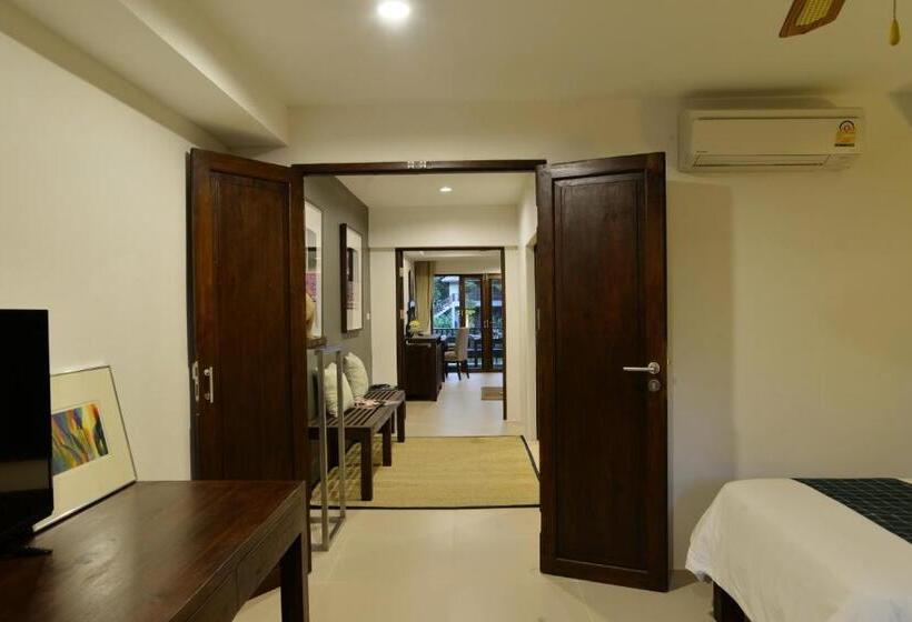家庭间, The Quarter Pai
