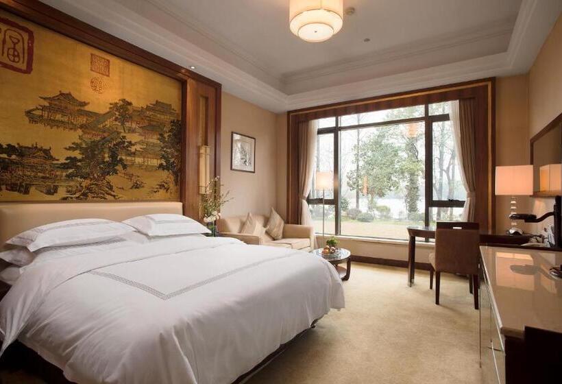 اتاق لوکس با چشم‌انداز دریاچه, Zhejiang Xizi