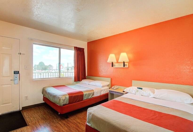 اتاق استاندارد با 2 تخت دوبل, Motel 6denver, Co  Airport