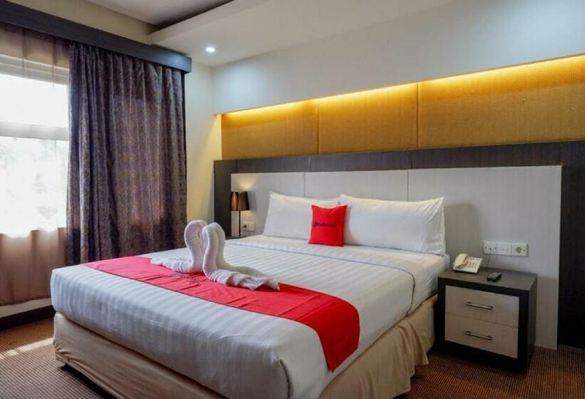 اتاق لوکس, Reddoorz Plus Near Hotel Benua Kendari