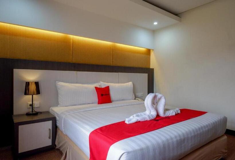 اتاق لوکس, Reddoorz Plus Near Hotel Benua Kendari
