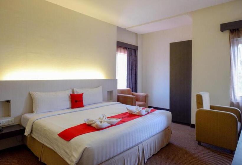 سوییت, Reddoorz Plus Near Hotel Benua Kendari