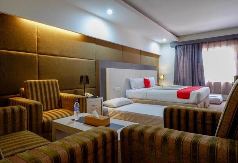 اتاق خانوادگی, Reddoorz Plus Near Hotel Benua Kendari