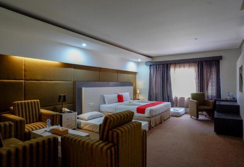 اتاق خانوادگی, Reddoorz Plus Near Hotel Benua Kendari