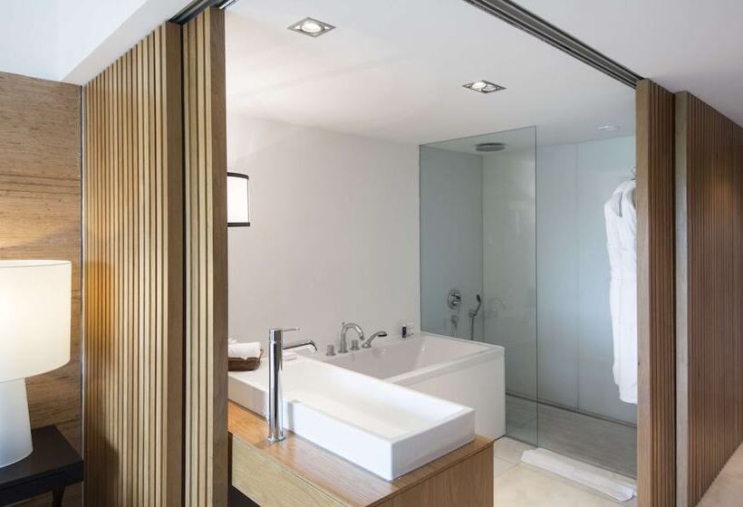 اتاق لوکس با چشم‌انداز باغ, Anantara Vilamoura Algarve Resort
