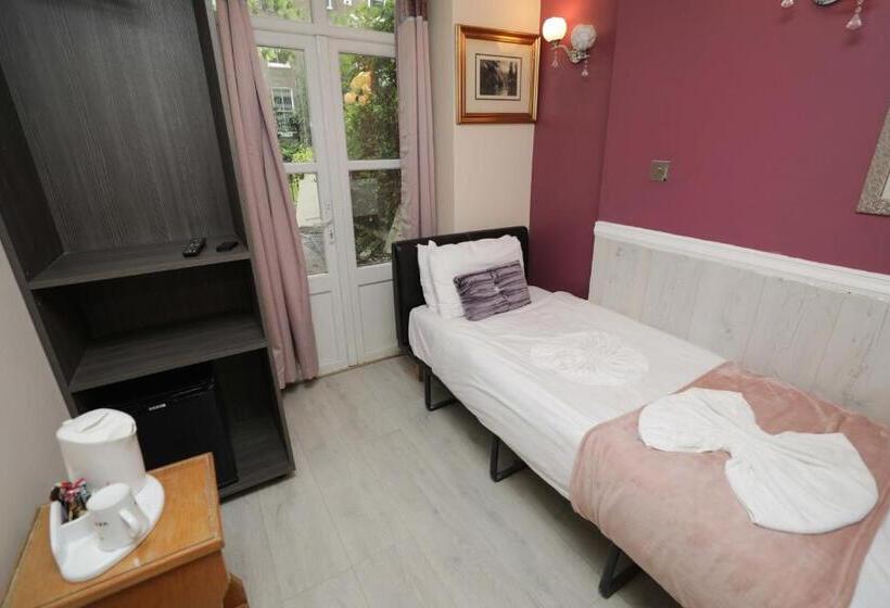 اتاق استاندارد یک نفره, Holland Inn