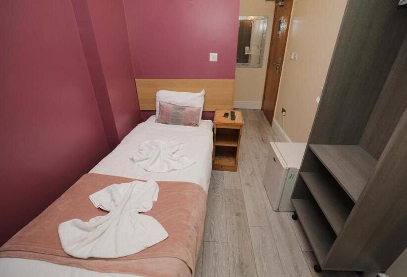 اتاق استاندارد یک نفره, Holland Inn