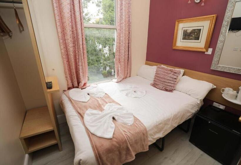 اتاق استاندارد, Holland Inn