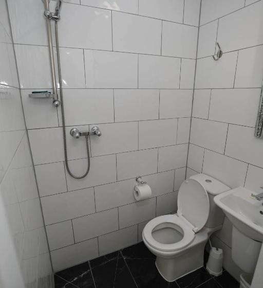 اتاق استاندارد, Holland Inn