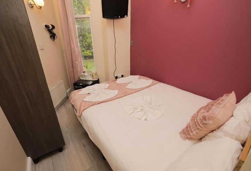 اتاق استاندارد, Holland Inn
