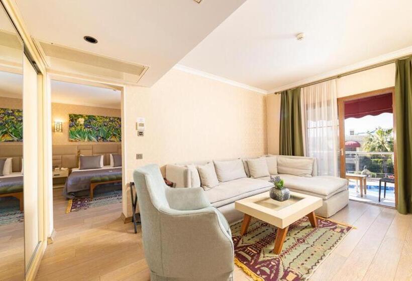 سوییت لوکس, Bodrium Hotel & Spa