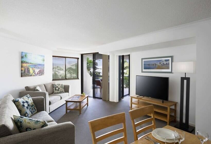 2 Bedroom Apartment Garden View, Breakfree Grand Pacific