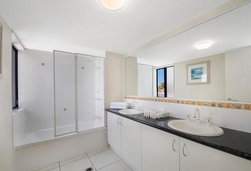 3 Bedroom Apartment, Breakfree Grand Pacific Caloundra