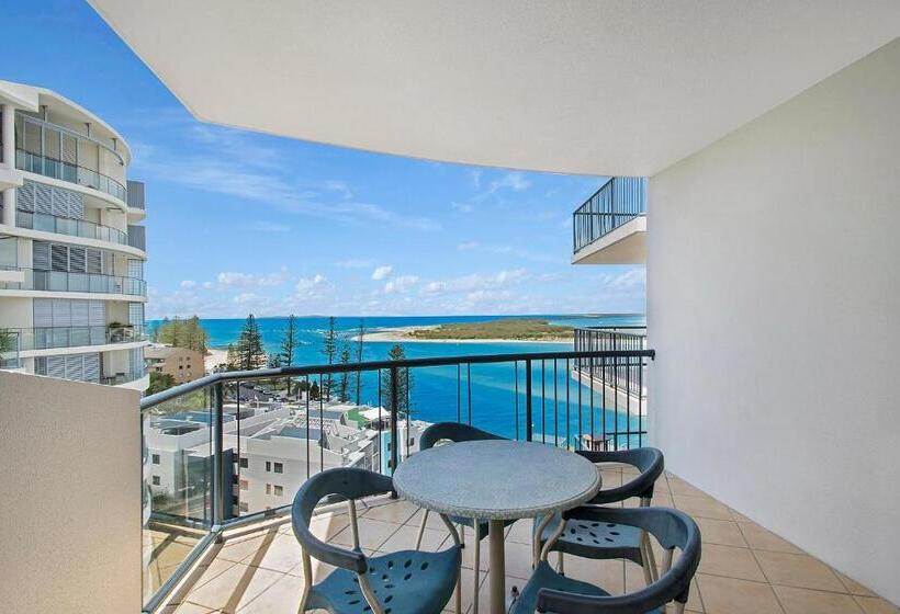 2 Bedroom Apartment with Views, Breakfree Grand Pacific Caloundra