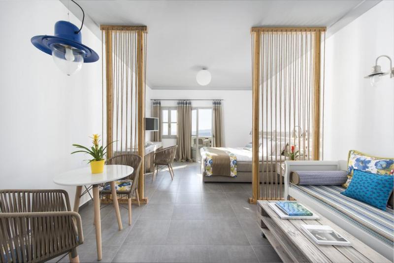 سوییت جونیور, Caldera S Dolphin Suites