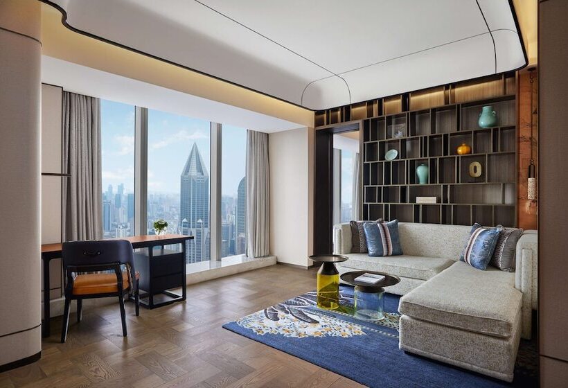 Premium Suite, Conrad Shanghai