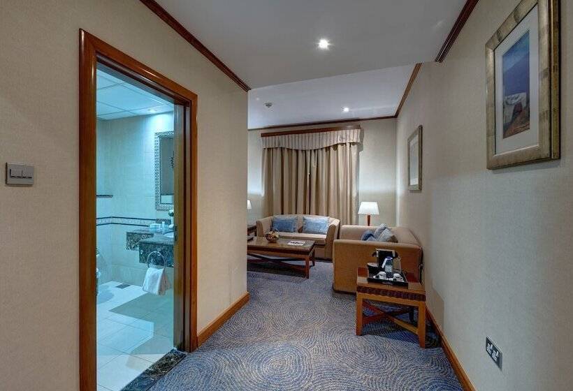 سوییت, Golden Tulip Hotel Al  Barsha