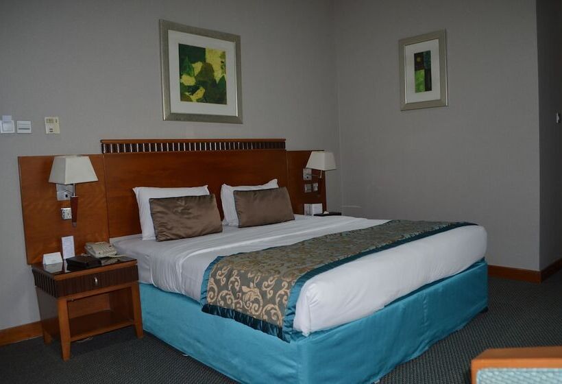 اتاق سوپریور, Golden Tulip Hotel Al  Barsha