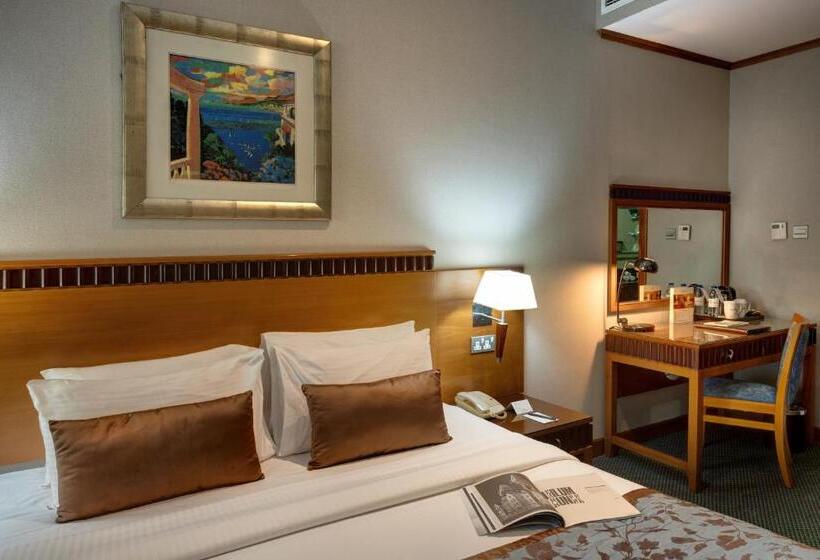اتاق لوکس, Golden Tulip Hotel Al  Barsha