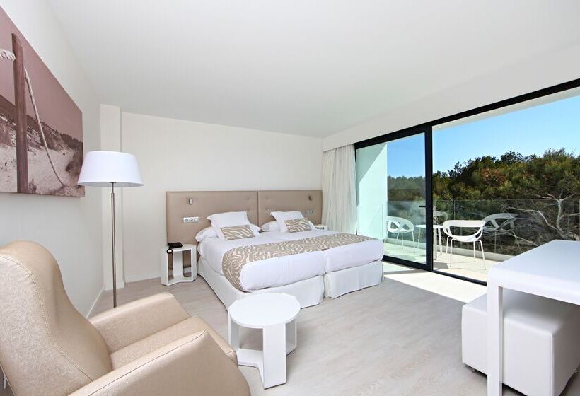 اتاق استاندارد با چشم‌انداز باغ, Iberostar Waves Cala Millor - Adults Only