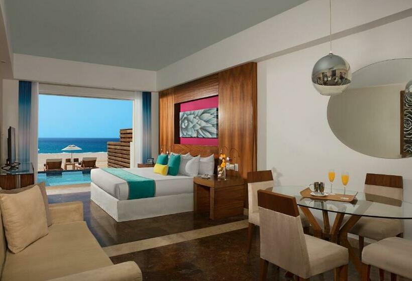 سوئیت جونیور با تخت بزرگ, Krystal Grand Los Cabos - All Inclusive