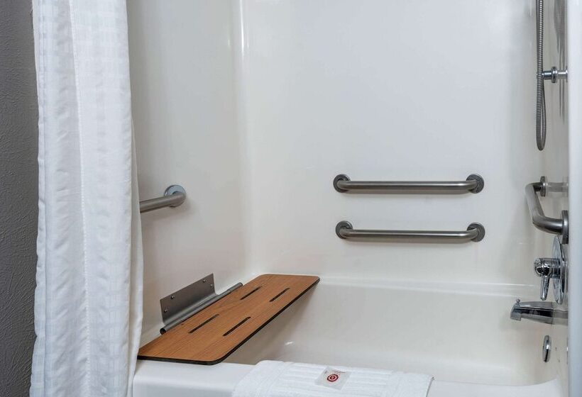 سوئیت برای معلولان, Quality Suites Ne Indianapolis Fishers