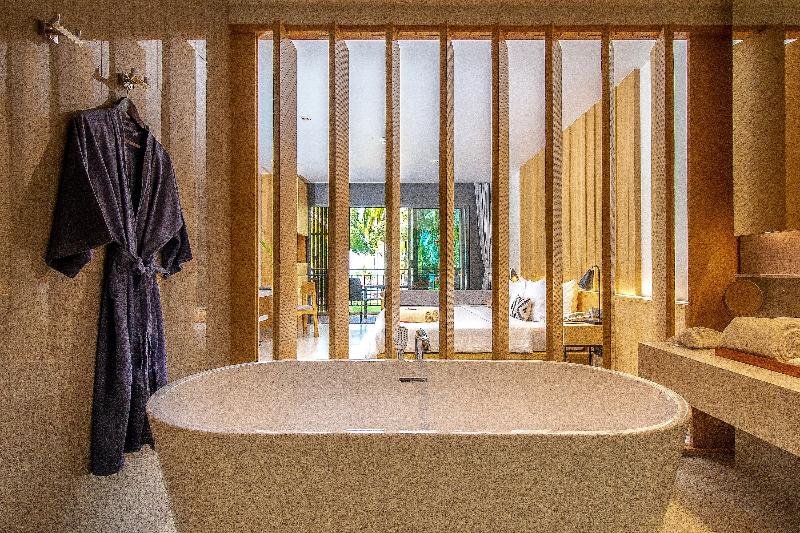 اتاق لوکس, Ramada Resort By Wyndham Khao Lak