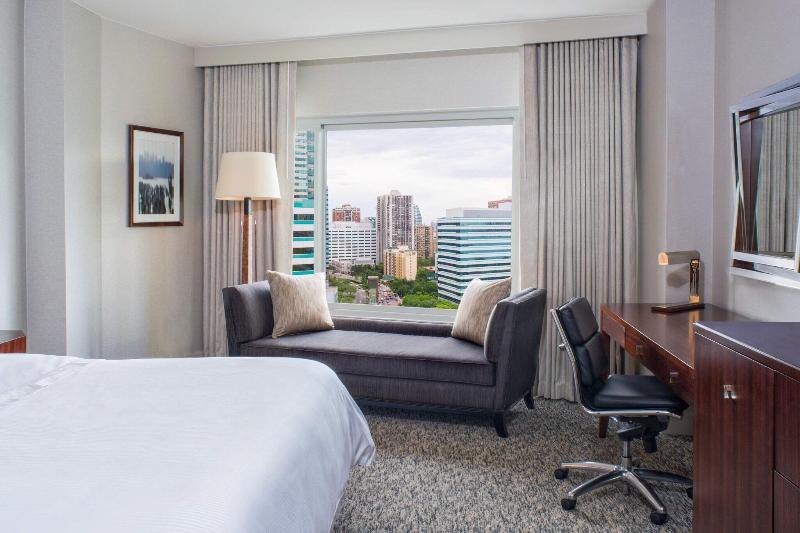 اتاق استاندارد با تخت بزرگ, The Westin Jersey City Newport