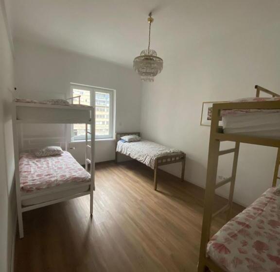 اتاق کلاسیک چهارنفره, Rooms Miklošičeva