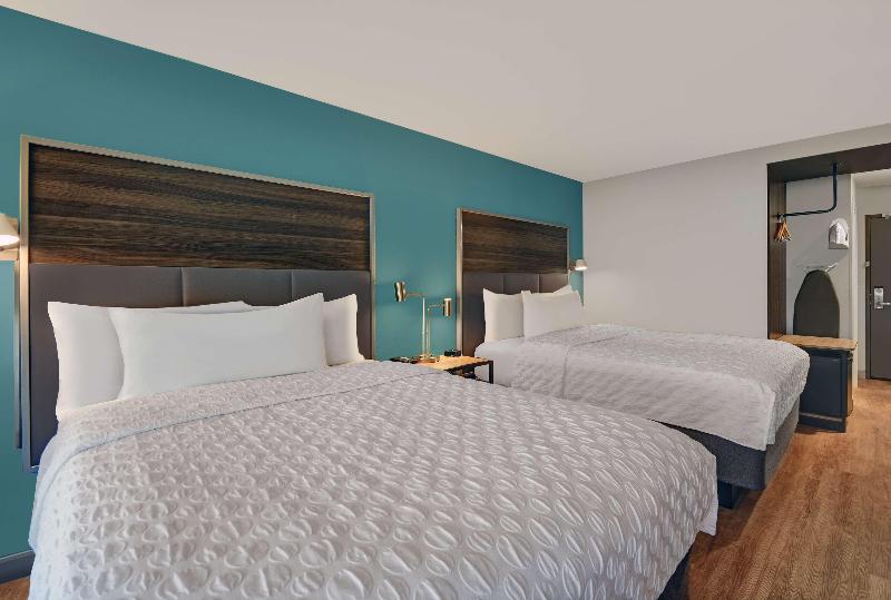 اتاق استاندارد با تخت دو نفره بزرگ, Tru By Hilton Gaylord