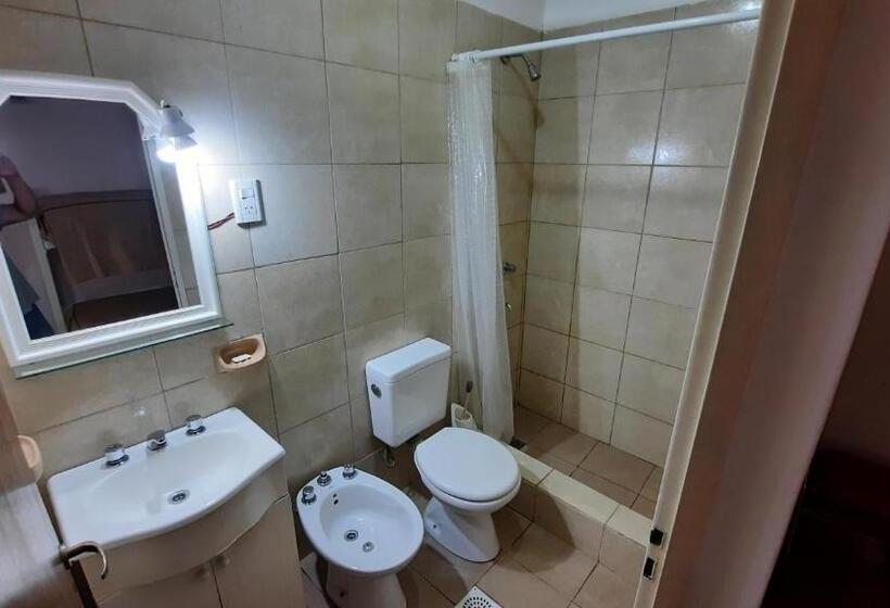 اتاق استاندارد چهار تخته, Rada Tilly Apart